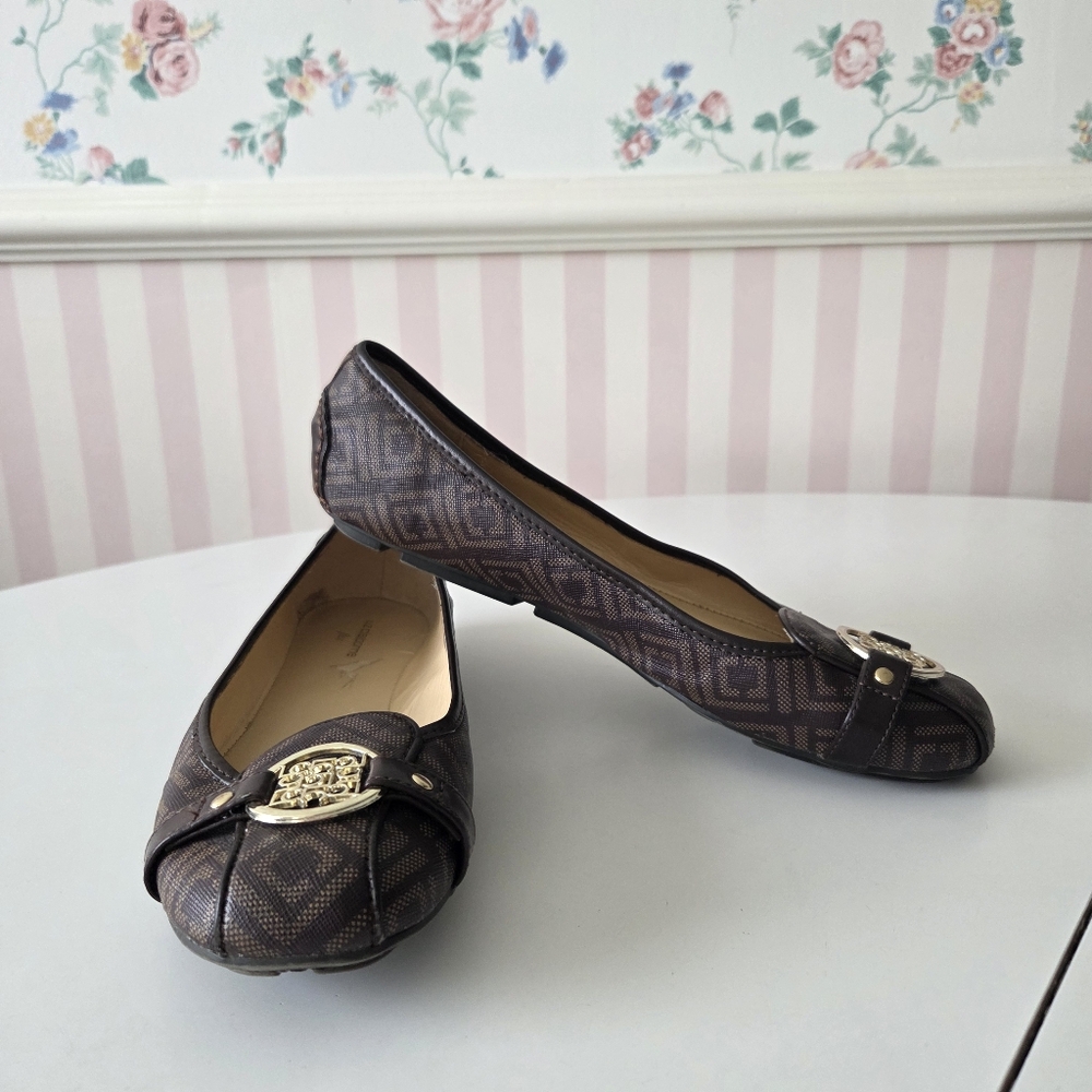Liz Claiborne Flex Iris Logo Print Cap Toe Brown Tan Gold Ballet Flats‎ 8.5